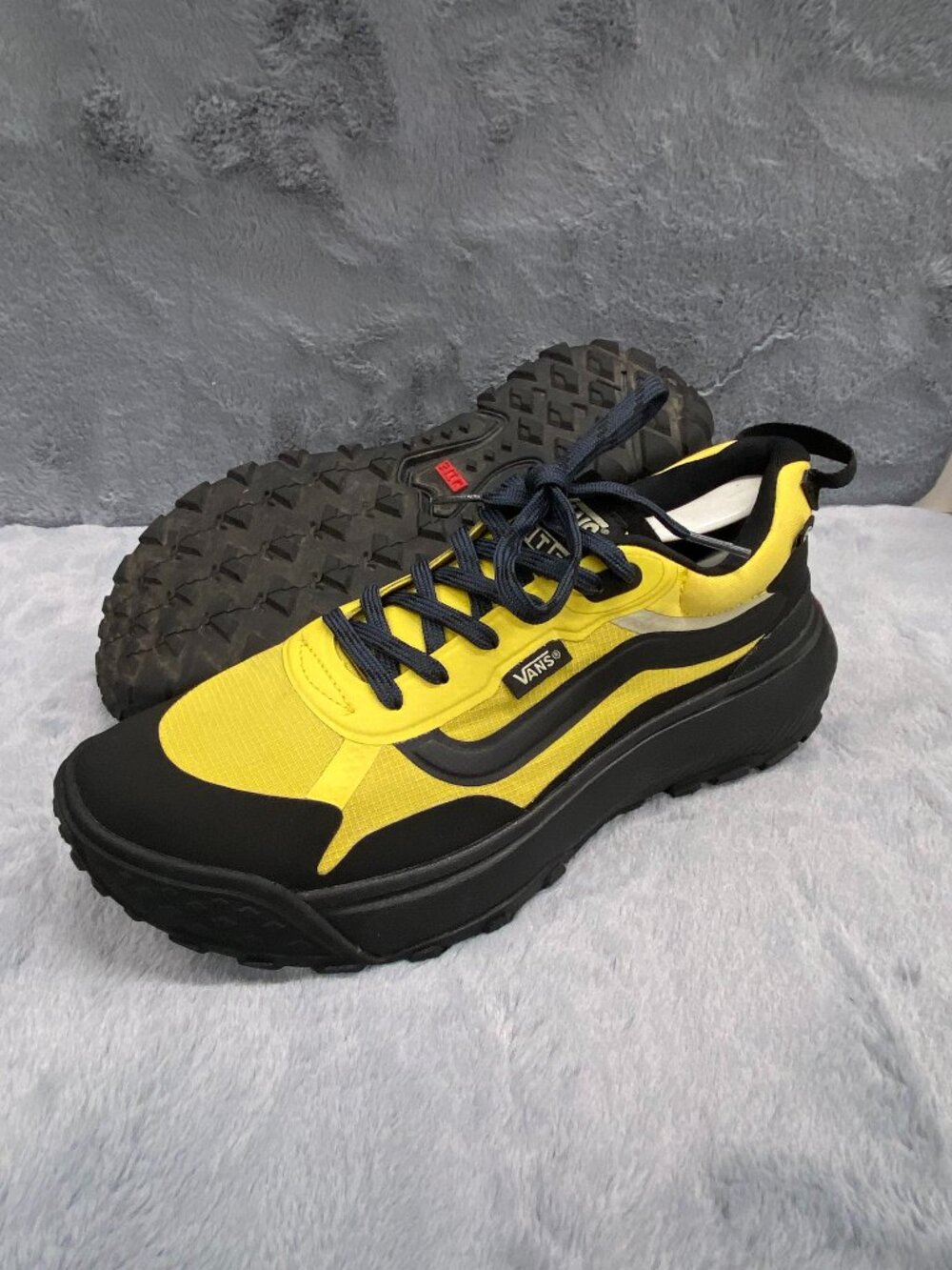 VANS Crosspath MTE All-Terrain Trail Shoes Yellow Black Unisex Men 7.5 Women 9